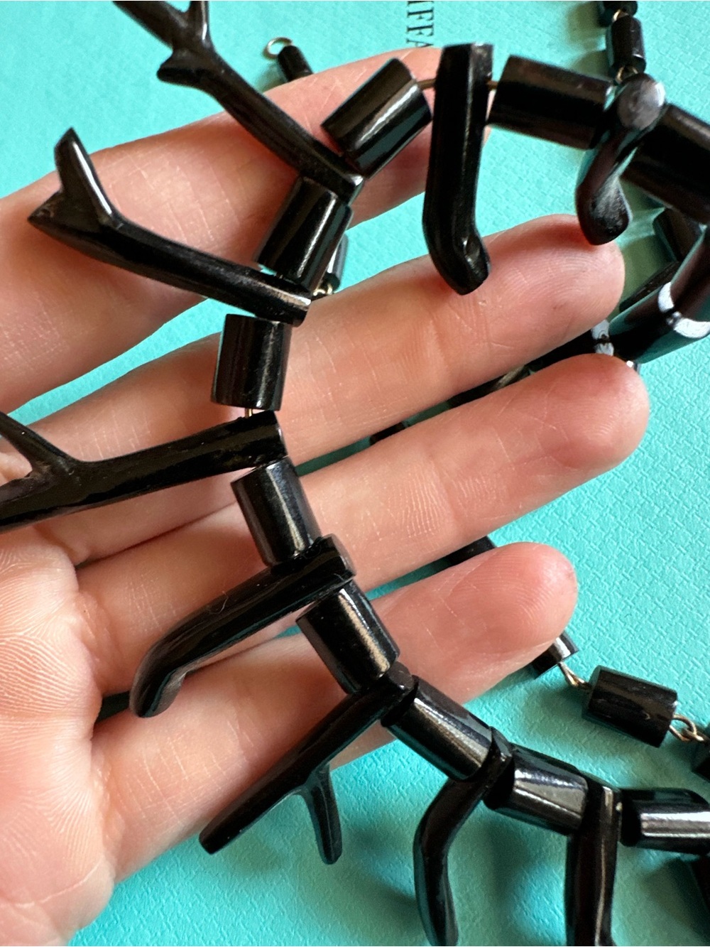 Vintage Genuine Black Coral 14k Gold Necklace - Picture 14 of 14